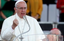 Pope Francis: This is scandalous that military arsenals are being strengthened