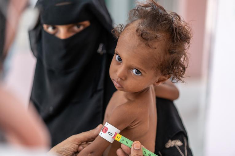‘Shameful milestone’ in Yemen as 10,000 children killed or maimed since fighting began