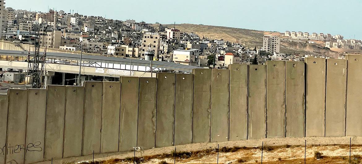 End the Israeli 'Apartheid'